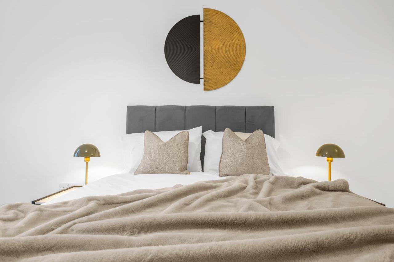 Exoticstay Apartments- 5* Elegant Luxury Centrally Located 2-Bedroom Apt Birmingham Kültér fotó