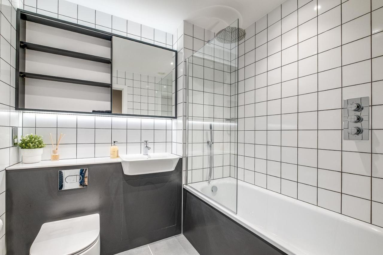 Exoticstay Apartments- 5* Elegant Luxury Centrally Located 2-Bedroom Apt Birmingham Kültér fotó