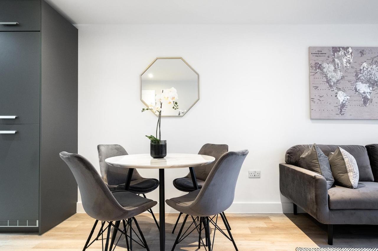 Exoticstay Apartments- 5* Elegant Luxury Centrally Located 2-Bedroom Apt Birmingham Kültér fotó